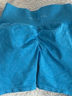 NVGTN Blue High-Waist Scrunch Bike Shorts